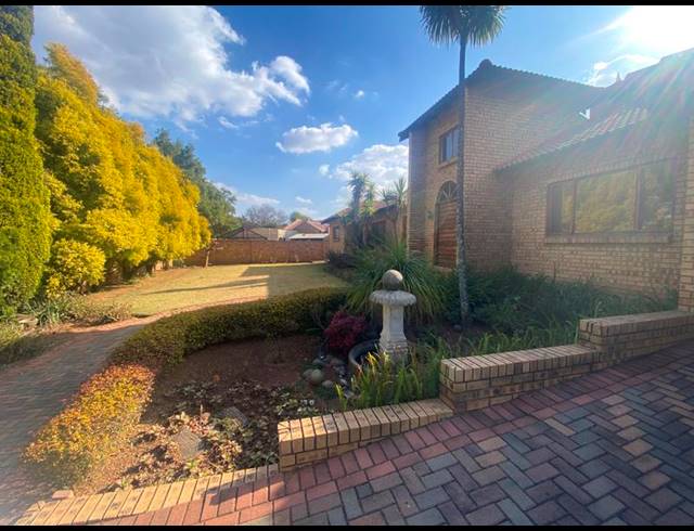 4 BEDROOM HOUSE FOR SALE IN GHOLFSIG
